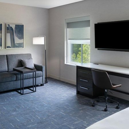 Residence Inn By Marriott Boston Concord Exterior photo