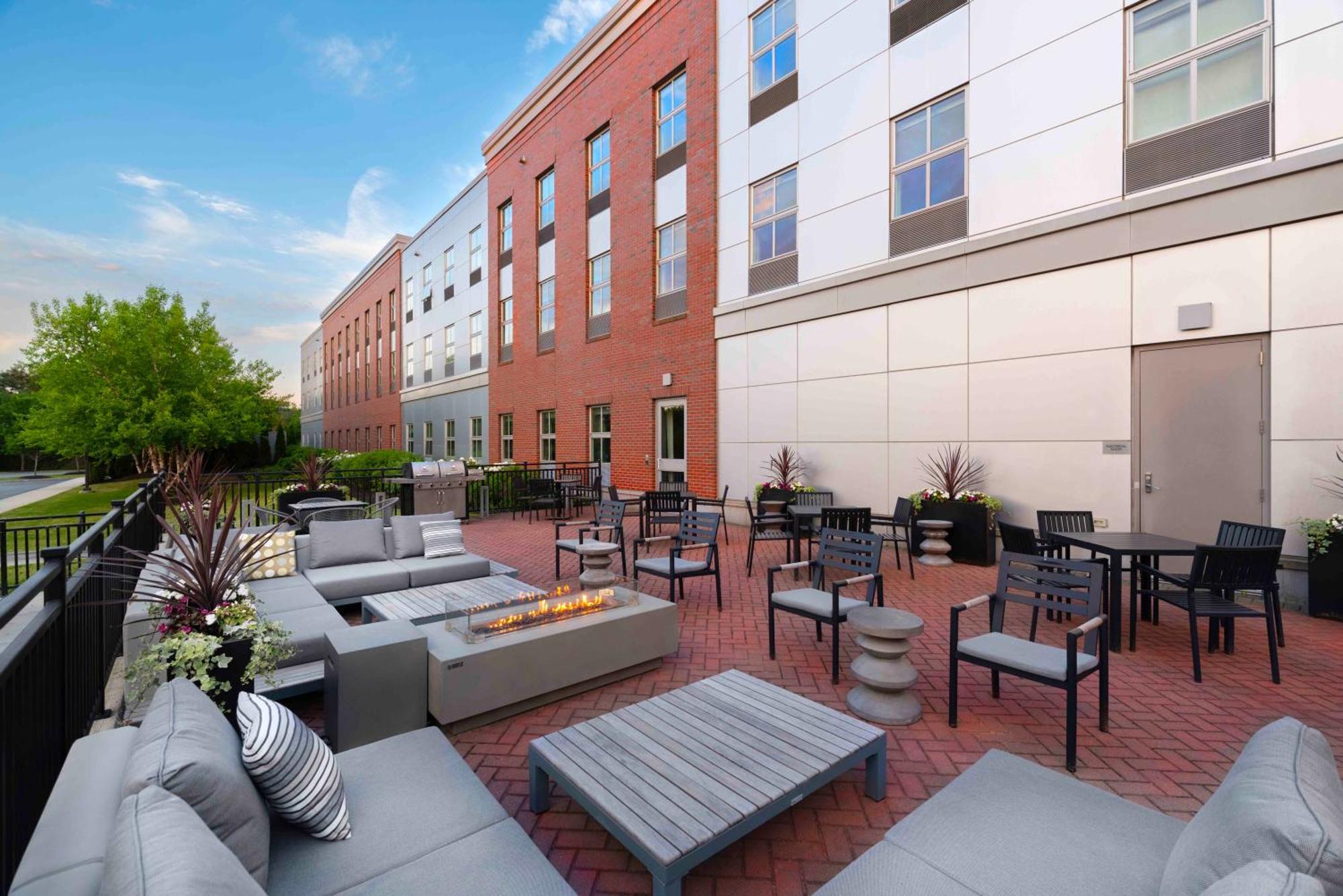 Residence Inn By Marriott Boston Concord Exterior photo